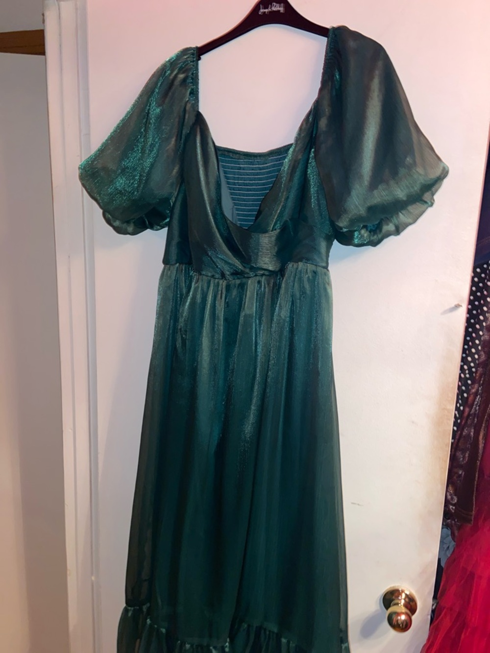 Source Unknown Emerald Green Maxi Dress with Puff Sleeves